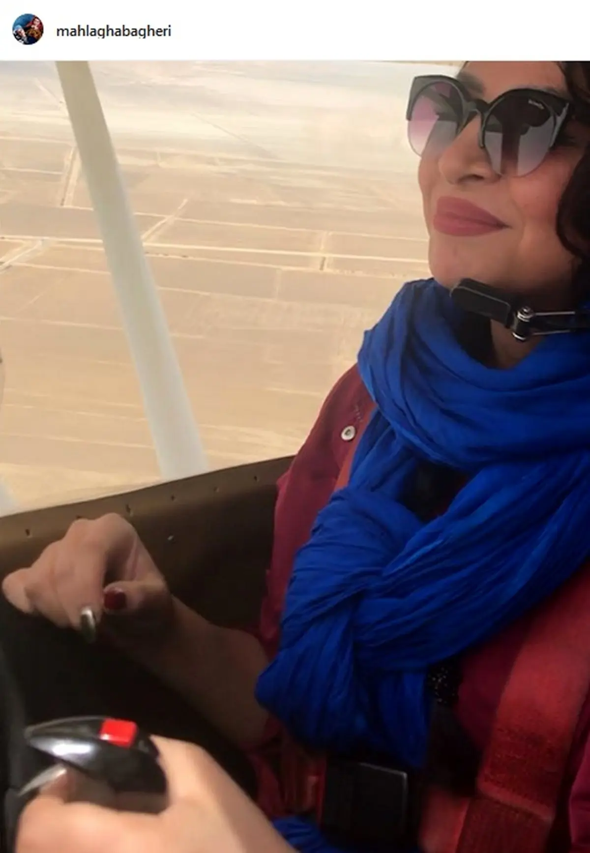 خانم بازیگری که خلبانی می کند /عکس