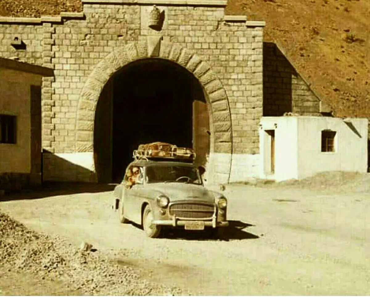 عکسی تاریخی از روستای کندوان