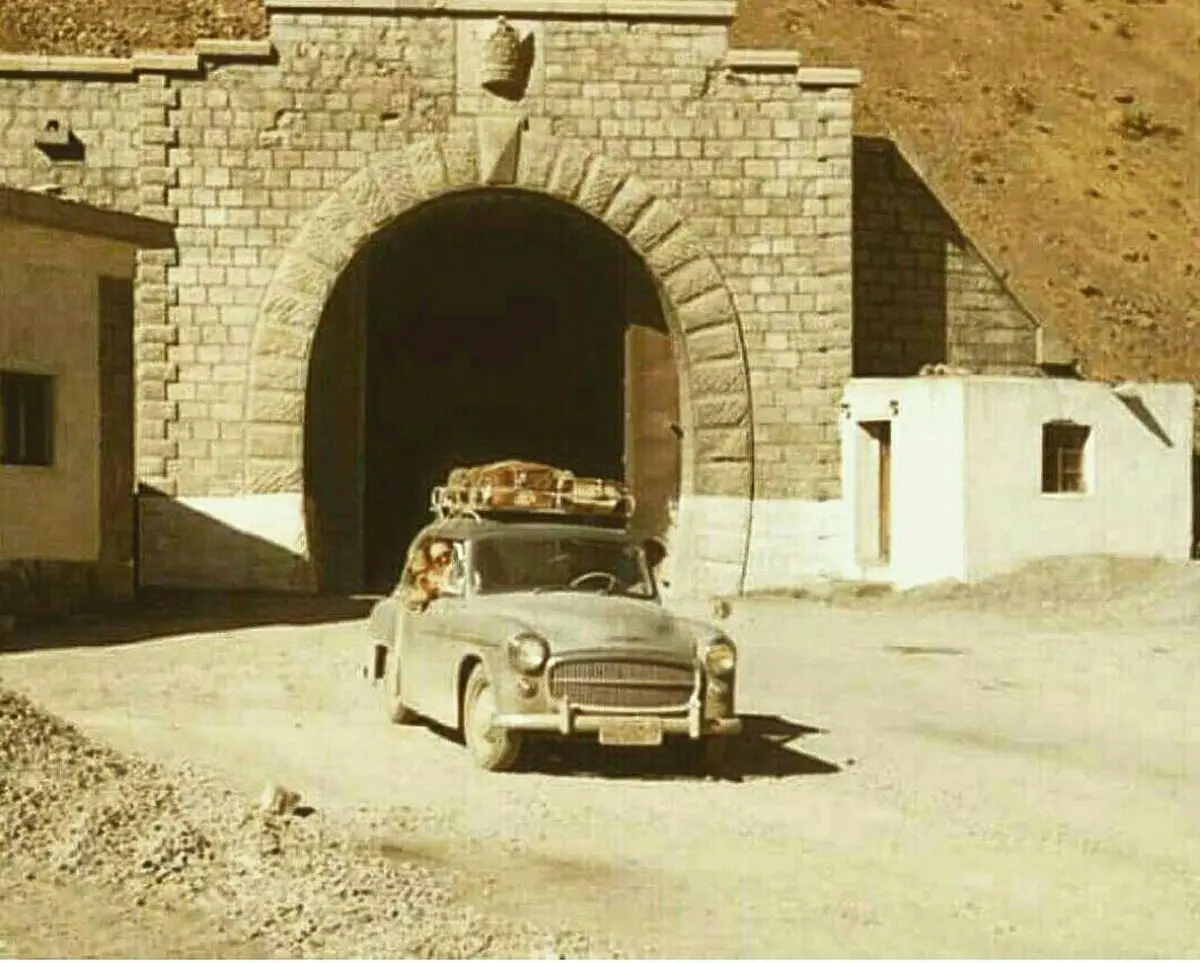 عکسی تاریخی از روستای کندوان