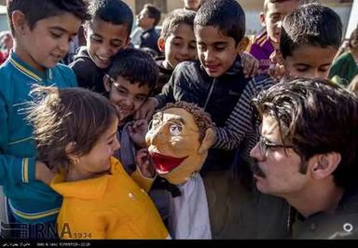 چند سکانس تصویری از «شادی‌های کودکانه» در متطق زلزله زده کرمانشاه