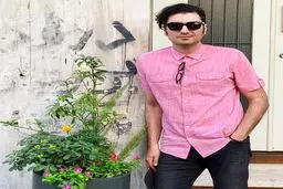 حافظ ناظری با تیپی متفاوت