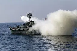 شلیک موشک کروز نصر/ تصاویر