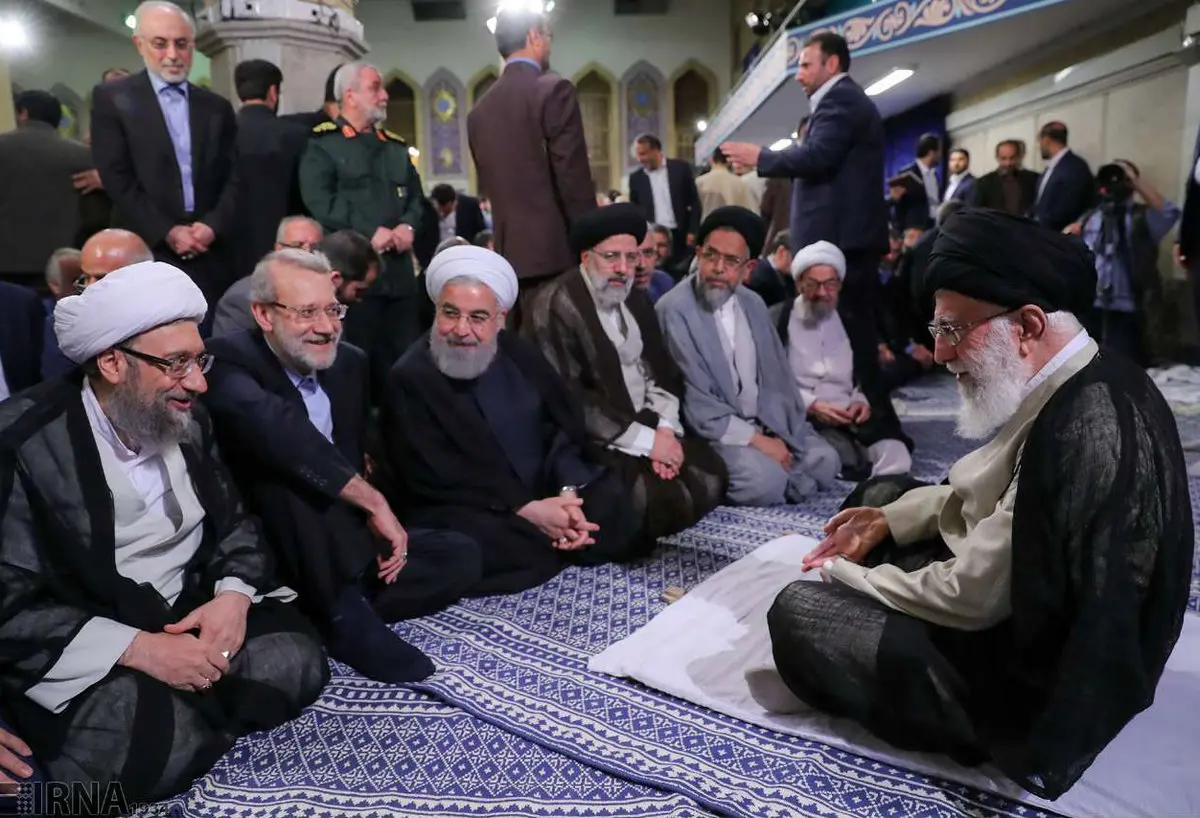 عکس/ تصویری جالب از دیدار مسئولان نظام با رهبر انقلاب