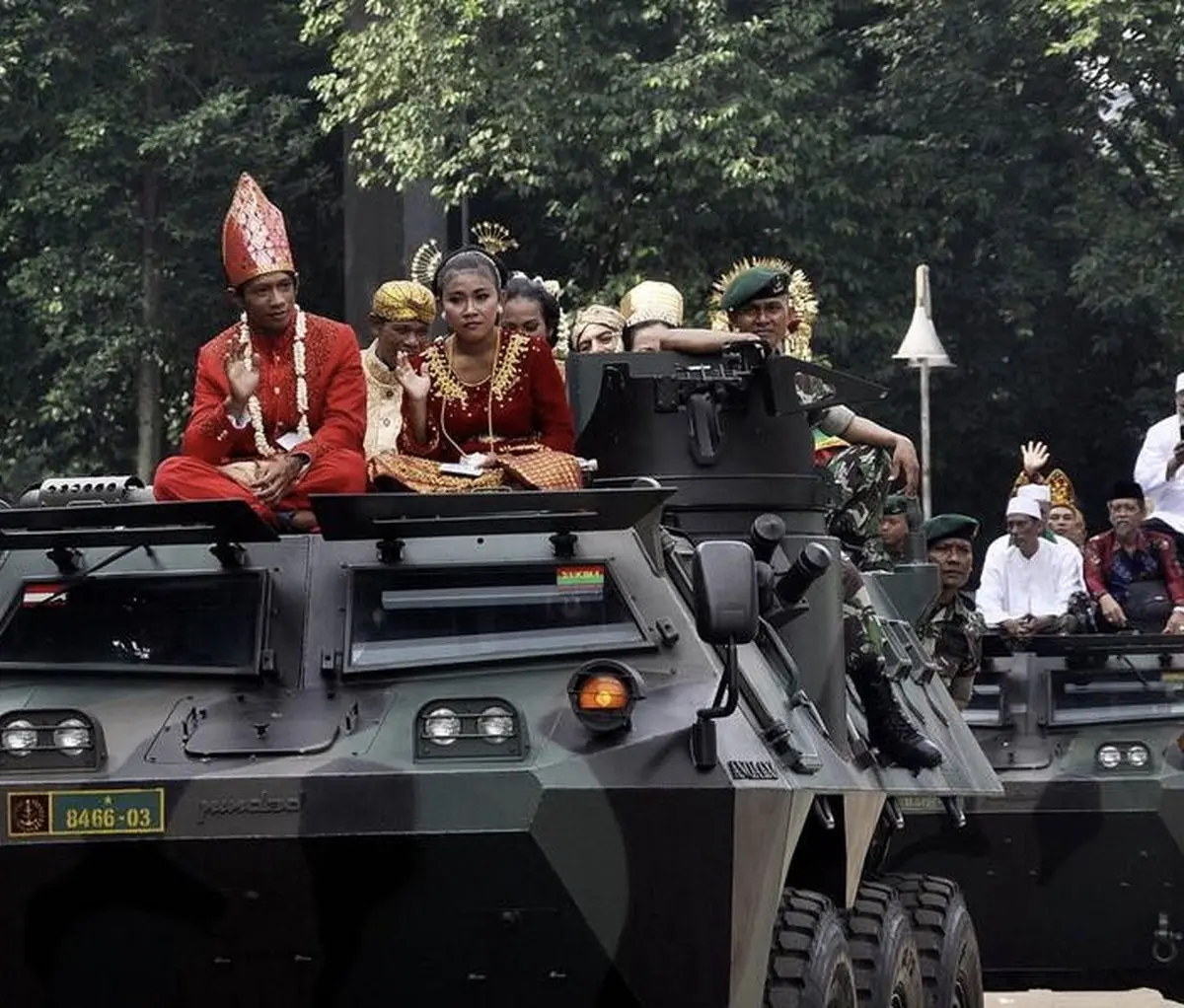 عجیب‌ترین ماشین عروس دنیا/ عکس