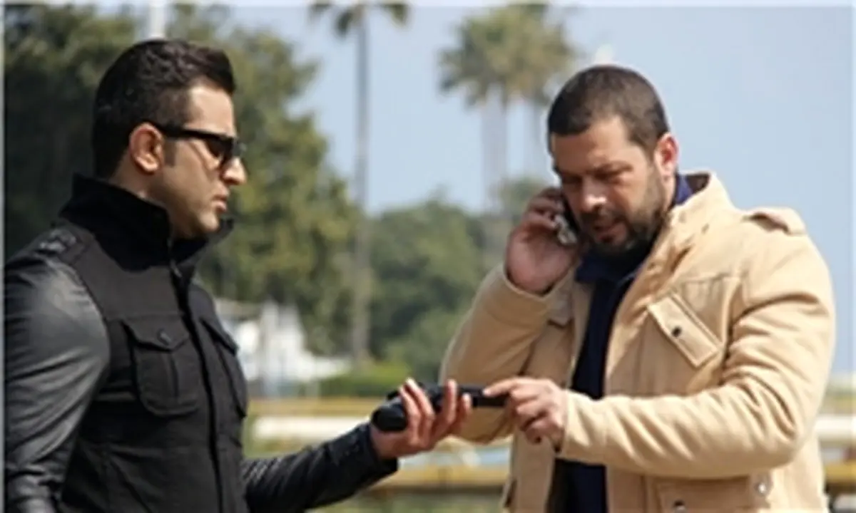 بازغی درکنار بازیگران خارجی شاخ کرگدن/ عکس