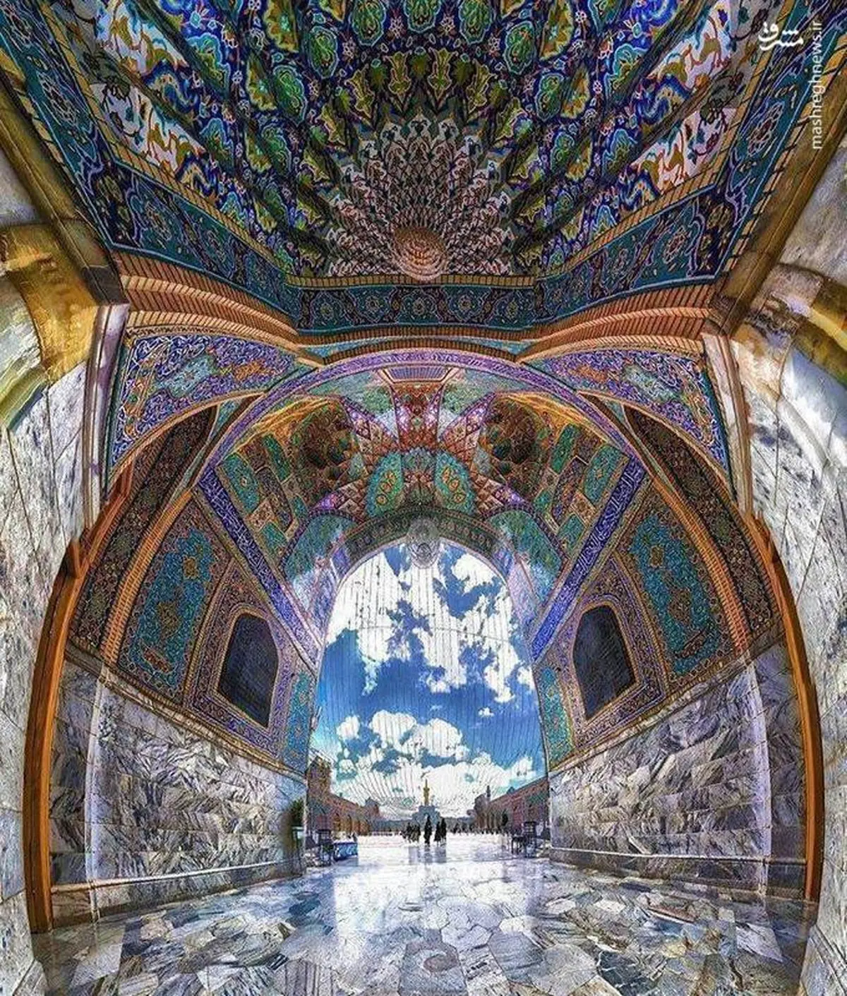 عکس زیبای صحن جمهوری حرم امام رضا(ع)