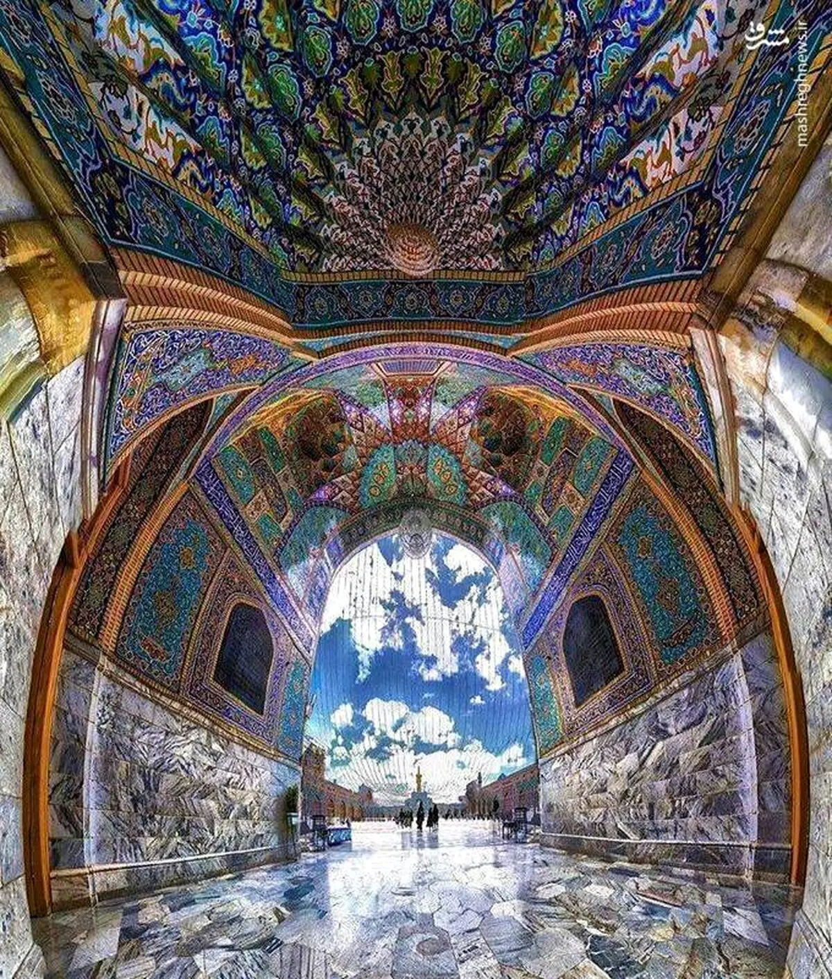 عکس زیبای صحن جمهوری حرم امام رضا(ع)