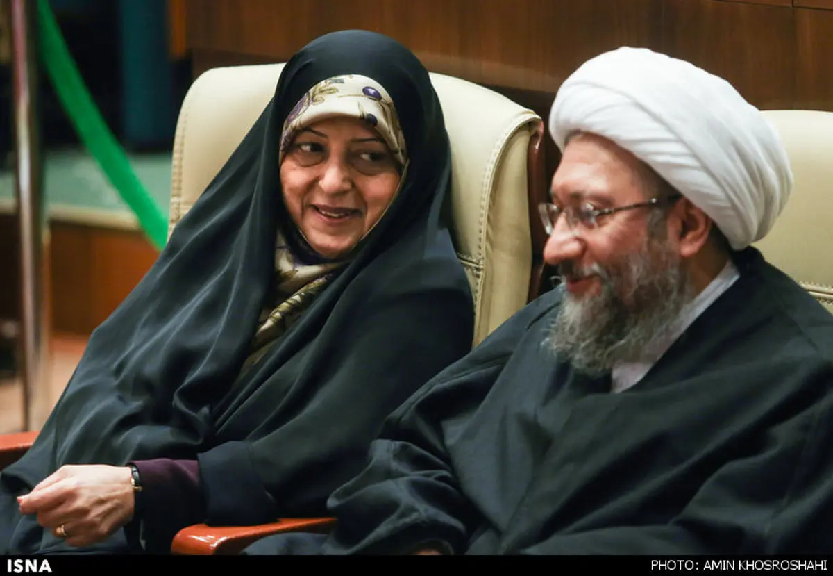 خنده‌های ابتکار در کنار آملی لاریجانی/ عکس