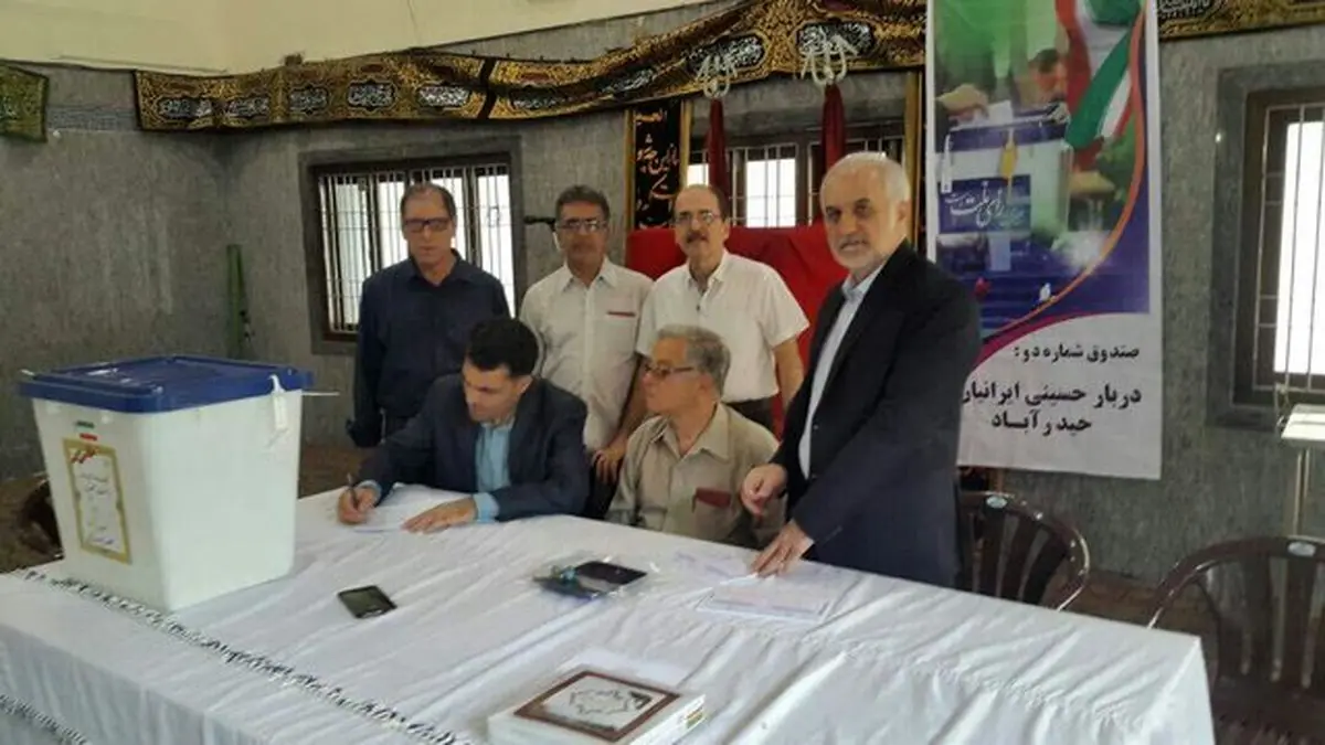 آغاز به کار شعب اخذ رأی در هند/عکس