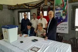 آغاز به کار شعب اخذ رأی در هند/عکس