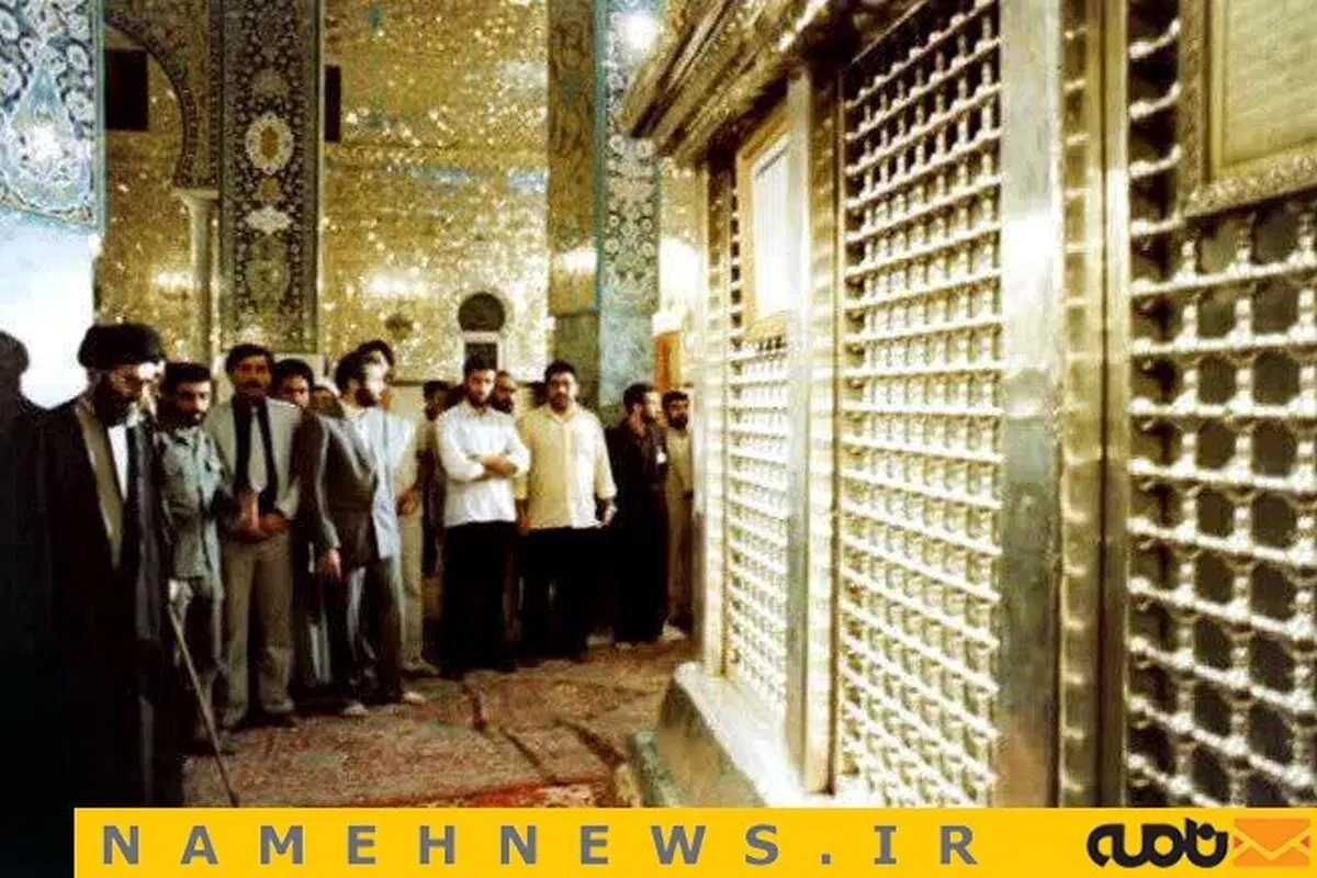 تصویری از تشرف رهبر معظم انقلاب به حرم حضرت زینب (سلام‌الله‌علیها)/ عکس
