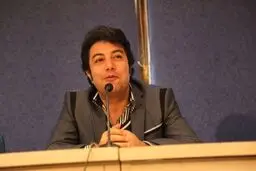 گفت‌و‌گو با نادر برهانی مرند کارگردان نمایش «پاییز» / تئاتری برآمده از دل جامعه