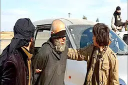 داعشي‌ها یک جادوگر را گردن زدند/تصاویر