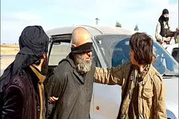 داعشي‌ها یک جادوگر را گردن زدند/تصاویر