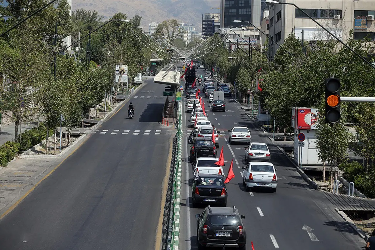دسته هاي عزاداری خودرويي در خیابان‌های تهران + تصاوير