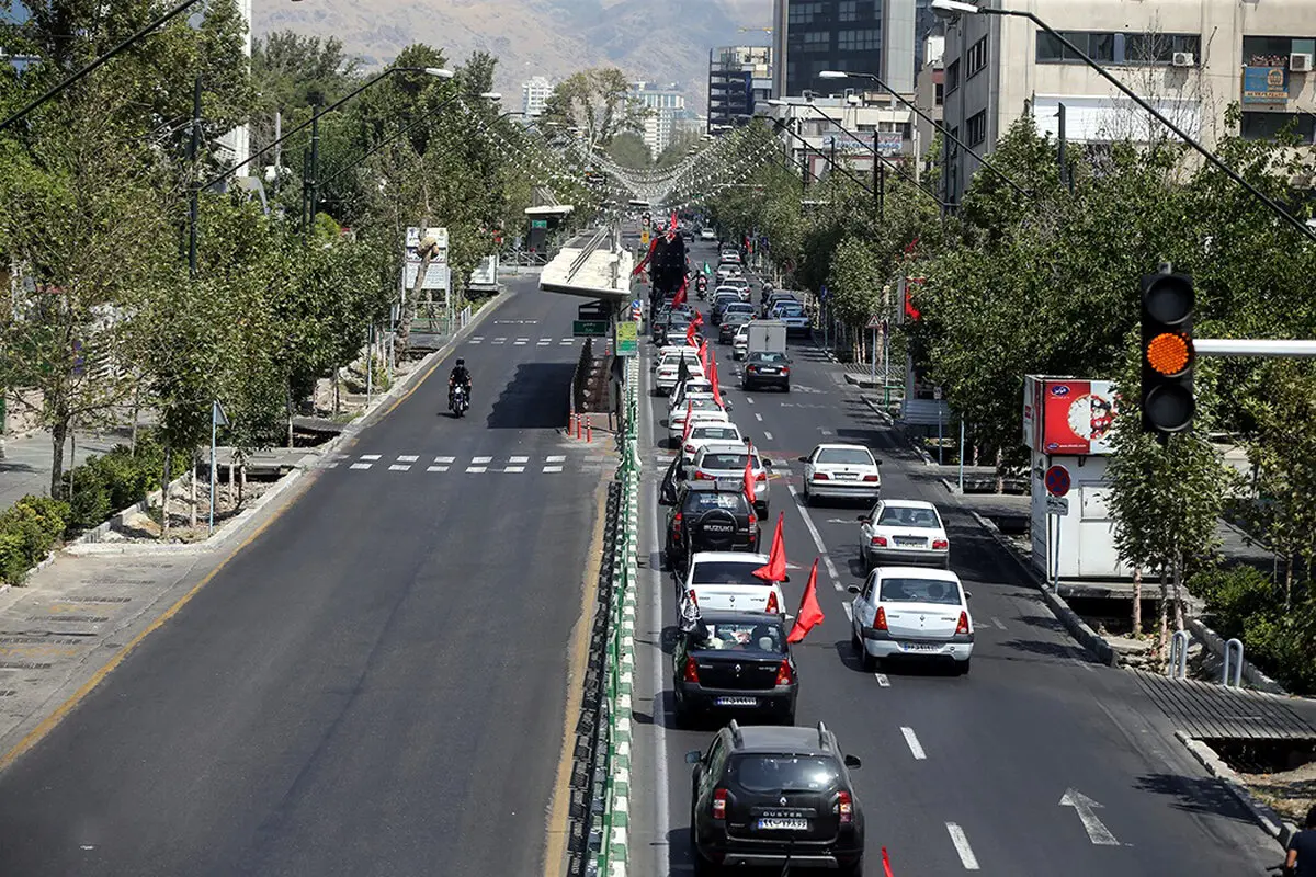 دسته هاي عزاداری خودرويي در خیابان‌های تهران + تصاوير