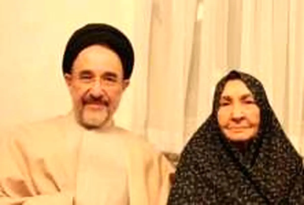 سید محمد خاتمی به دیدار مادر خود رفت‎/عکس