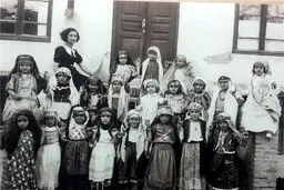 کودک ایرانی در گذر تاریخ/ تصاویر