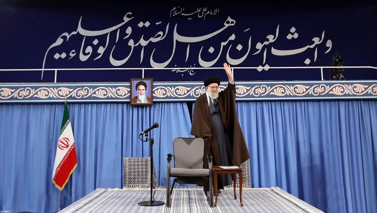 دیدار وزیر و جمعی از کارکنان وزارت اطلاعات با رهبری/تصاویر