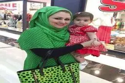 آخرین سلفی مادر و کودک قبل از شهادت/عکس