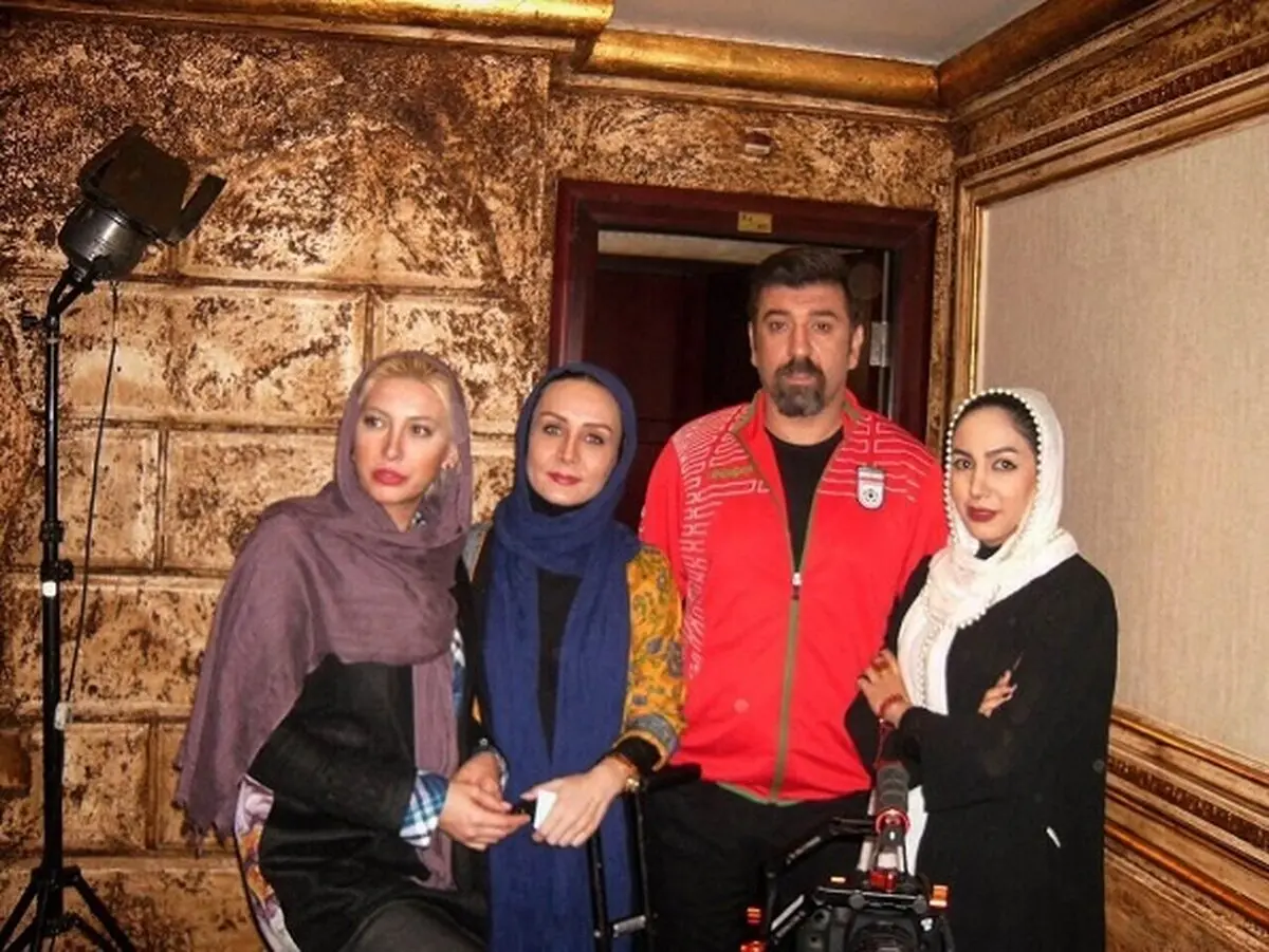 بازیکن سابق پرسپولیس ، در فیلمی با حضور حدیث فولادوند و فریبا نادری/ عکس