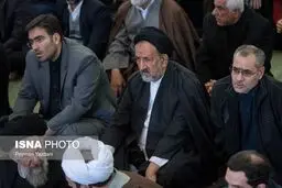 عکسی از حضور یک چهره اصلاح‌طلب پای خطبه‎های امام جمعه جدید تهران