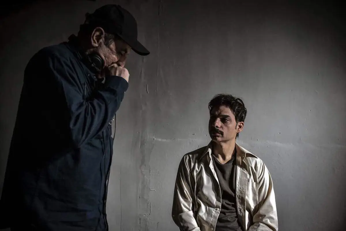 تصویری از گریم جالب پيمان معادي در نمایی از فیلم جدیدش