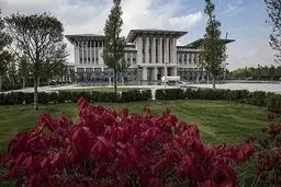 اردوغان در کاخ 600 میلیون دلاری جدیدش /تصاویر