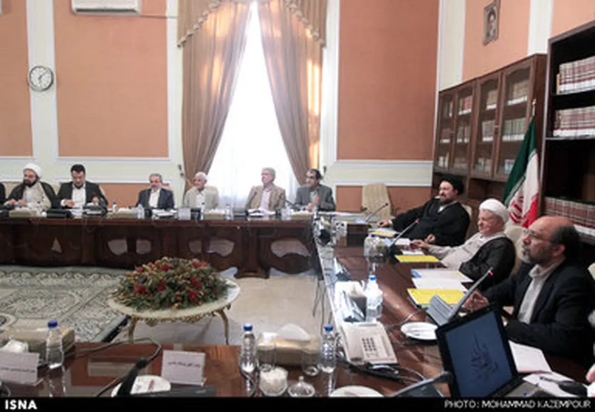 جلسه هیات امنای دانشگاه آزاد اسلامی با حضور آیت‌الله هاشمی رفسنجانی و سیدحسن خمینی