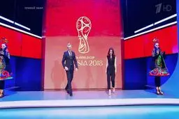 مجری مراسم جام جهانی خیال ایرانی ها را راحت کرد /عکس