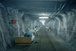 بیمارستانی در معدن نمک/ عکس