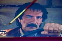 عکس / بهنام تشکر با گریم خاص در نمایی از سریال وارش