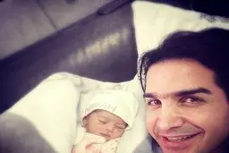 عکس محسن یگانه و دخترش