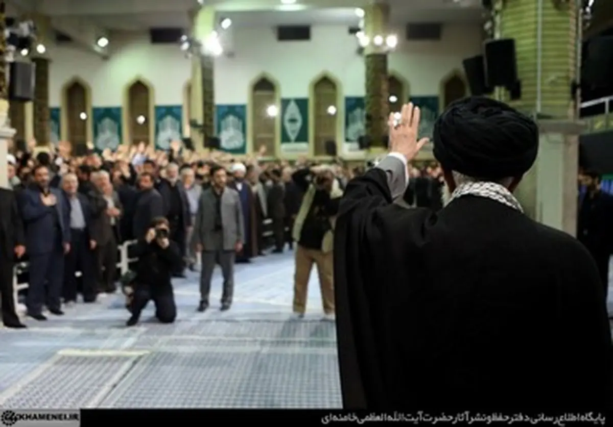 چهارمین شب عزاداری فاطمیه ۱۴۳۶ در حسینیه امام خمینی /گزارش تصویری