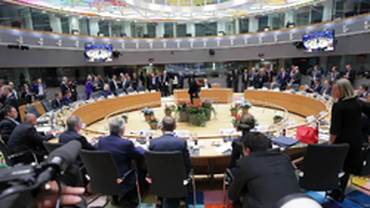 «النهار» خبر داد: تکاپوی اروپا پس از گام چهارم ایران برای احیای میز مذاکره / طراحی سازوکاری جدید برای حفظ شرکت‌های اروپایی طرف قرارداد ایران دربرابر تحریم آمریکا