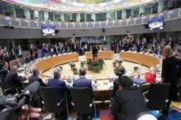 «النهار» خبر داد: تکاپوی اروپا پس از گام چهارم ایران برای احیای میز مذاکره / طراحی سازوکاری جدید برای حفظ شرکت‌های اروپایی طرف قرارداد ایران دربرابر تحریم آمریکا