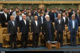 تقدیر از ورزشکاران و مدال‌آوران سال ۹۳توسط روحانی/ تصاویر