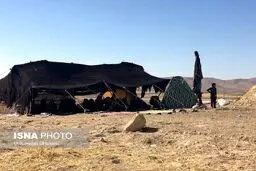 عزاداری اهالی سرپل ذهاب برای درگذشتگان زلزله/عکس