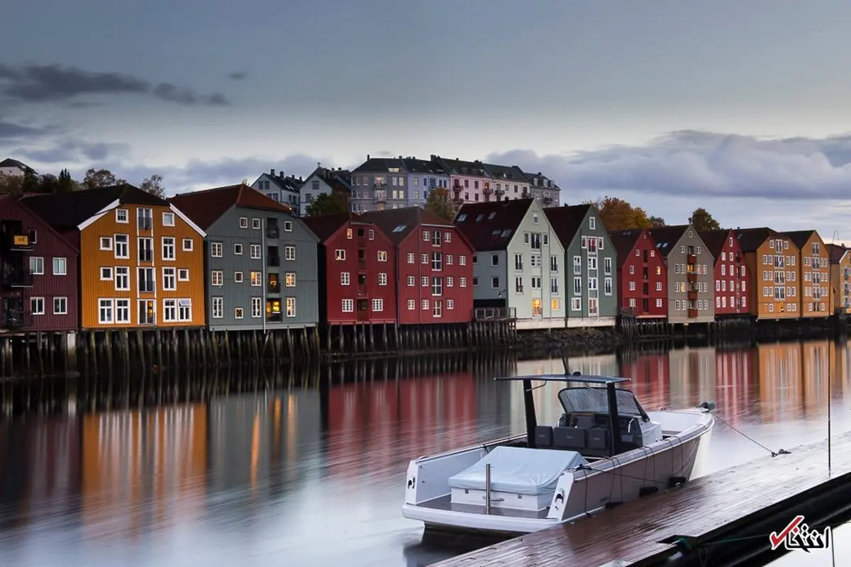نمایی رویایی از ساختمانهای زیبا در تروندهایم نروژ