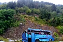 واژگونی اتوبوس توریستی در بلغارستان با ۱۶ کشته/عکس