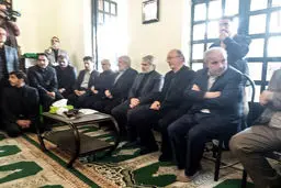 نوبخت در مراسم تشییع پیکرمادرش/ عکس