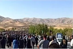 مهسا امینی در زادگاهش به خاک سپرده شد