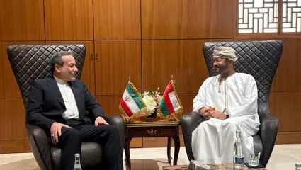 دیدار عراقچی با وزیرخارجه میانجی با آمریکا 