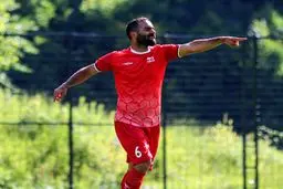 کاپیتان  خلع شده خیبر: از همه شما ناراحتم!