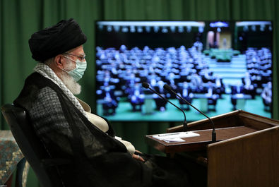  ارتباط تصویری رهبر انقلاب با نمایندگان مجلس شورای اسلامی
