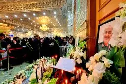 تصاویر خاص از جشن تولدی متفاوت برای فرمانده فقید سپاه