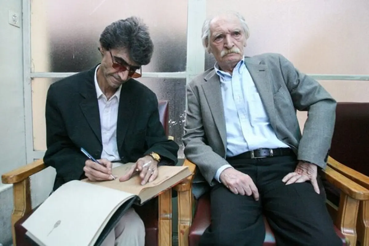 دولت‌آبادی در سوگ تقوایی : حیف که ما ها داریم تمام می شویم