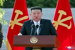 کیم جونگ اون: در استفاده از سلاح هسته‌ای علیه دشمنان تردید نخواهیم کرد