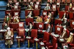 پشت پرده برگزار نشدن دیدار خبرگان با رهبری