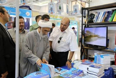 پورمحمدی نمایشگاه کتاب